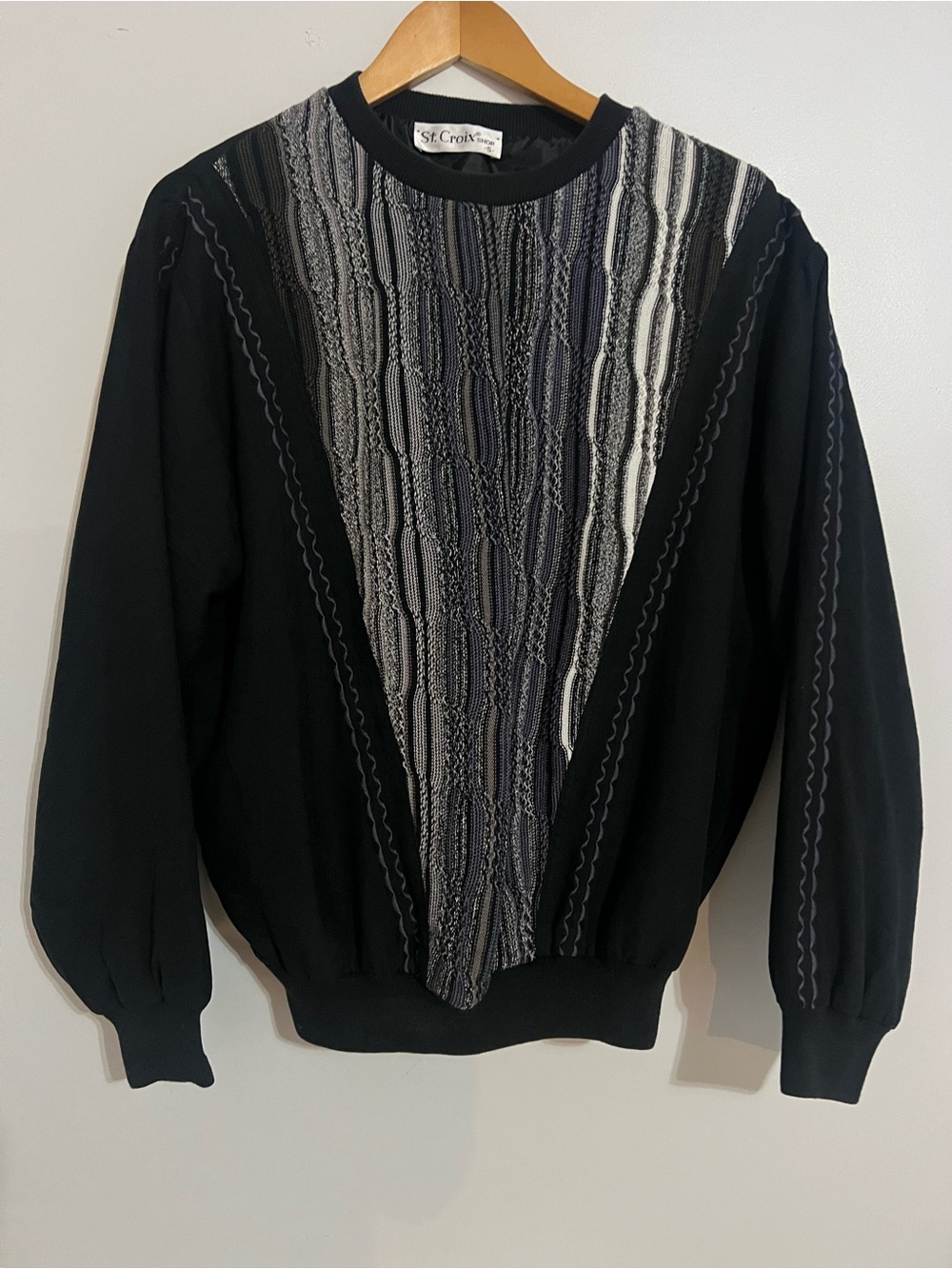 Real Vintage 80’s St. Croix Men's Black Crewneck Sweater Luxury